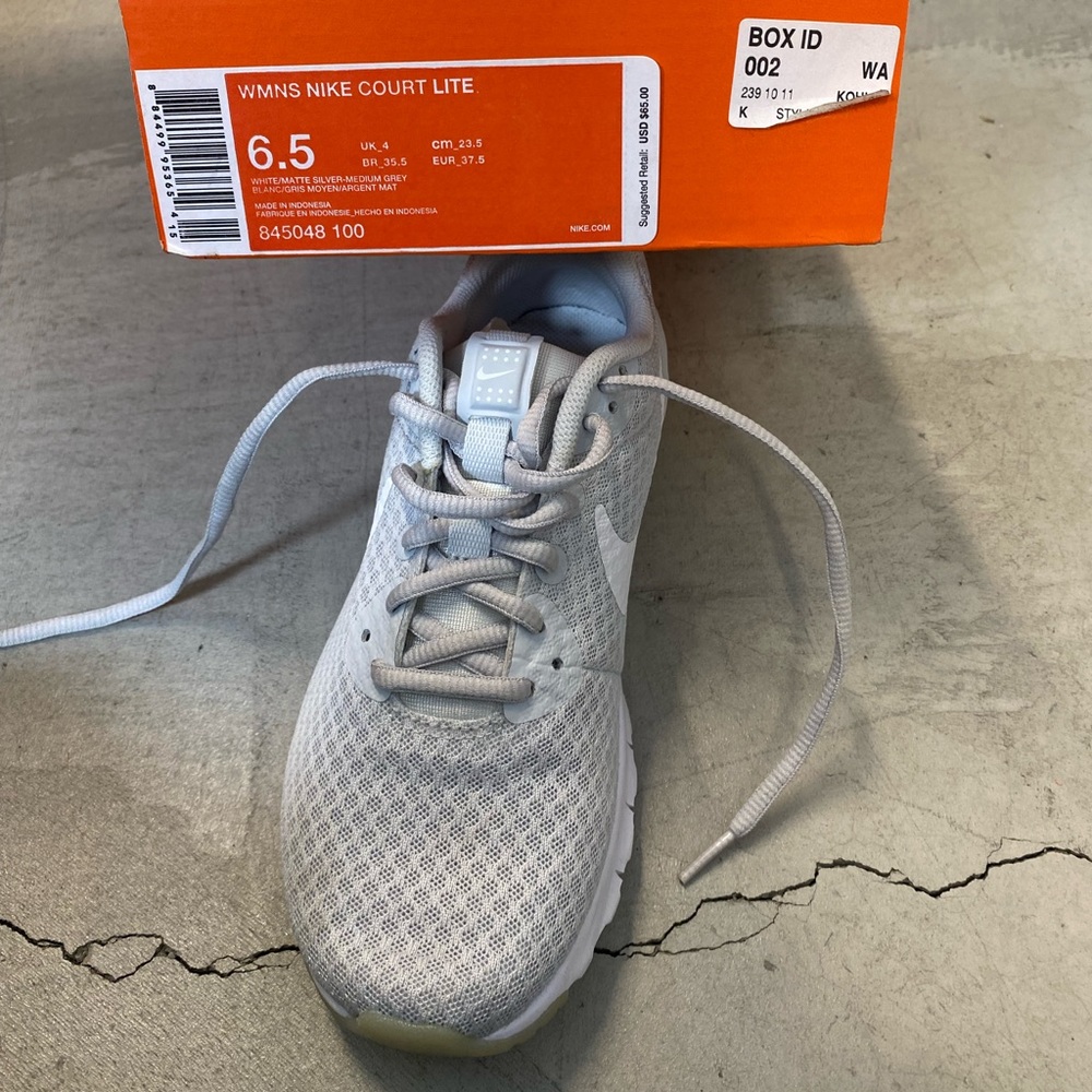 Nike Court Lite Women’s Sneakers 6.5 - Picture 2 of 5